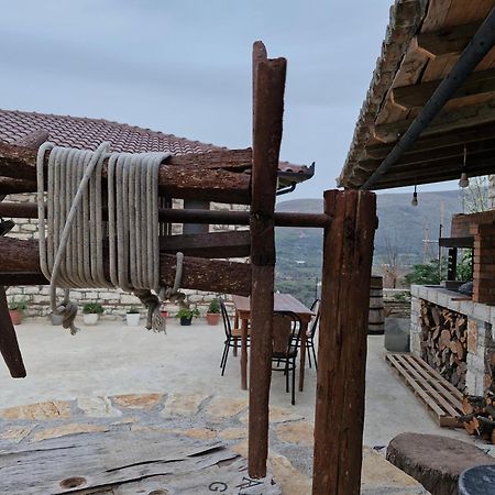 Villa Shpiragu Village Experience Berat Eksteriør bilde